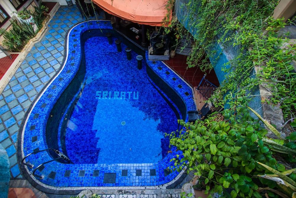 Sri Ratu Hotel Legian Exteriér fotografie